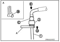 Fuel injector and fuel tube 