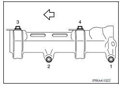 Fuel injector and fuel tube 